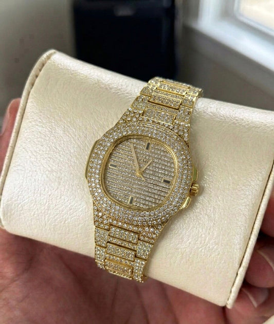 Royal Diamond Luxe Gold Watch